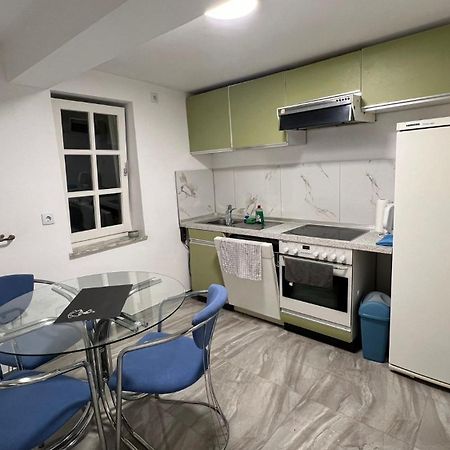 Zentrale Appartmenzimmer In אשווגה מראה חיצוני תמונה