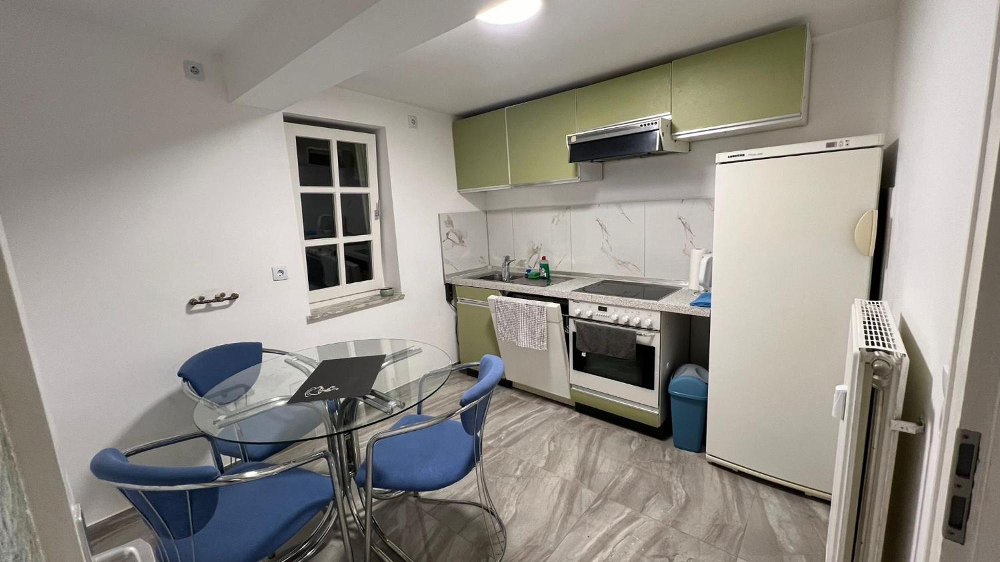 Zentrale Appartmenzimmer In אשווגה מראה חיצוני תמונה